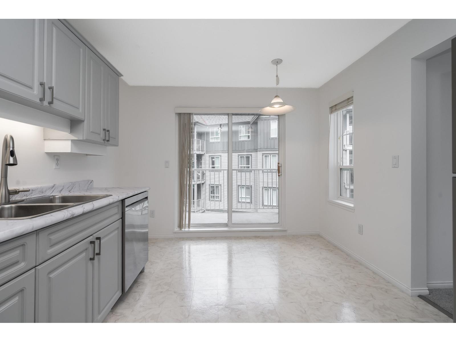 312 5465 201 Street, Langley, British Columbia  V3A 1P8 - Photo 8 - R3128410