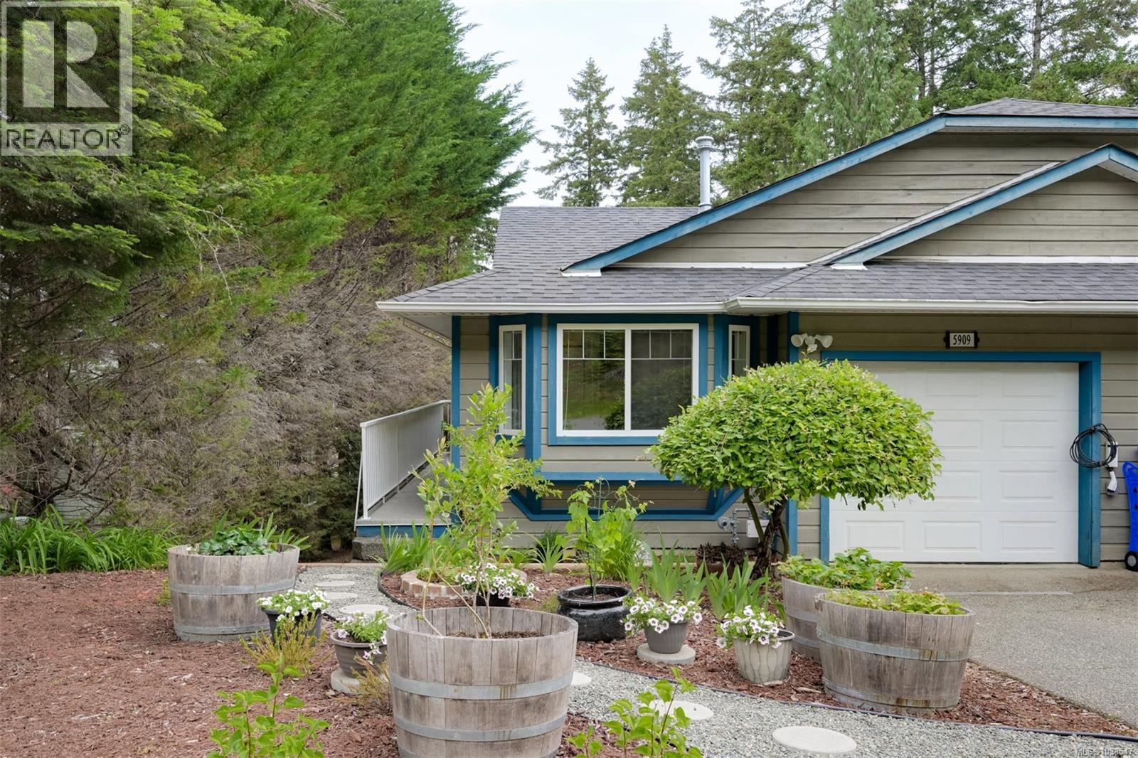 5909 Upland Ave, Duncan, British Columbia  V9L 6P7 - Photo 2 - 1038547