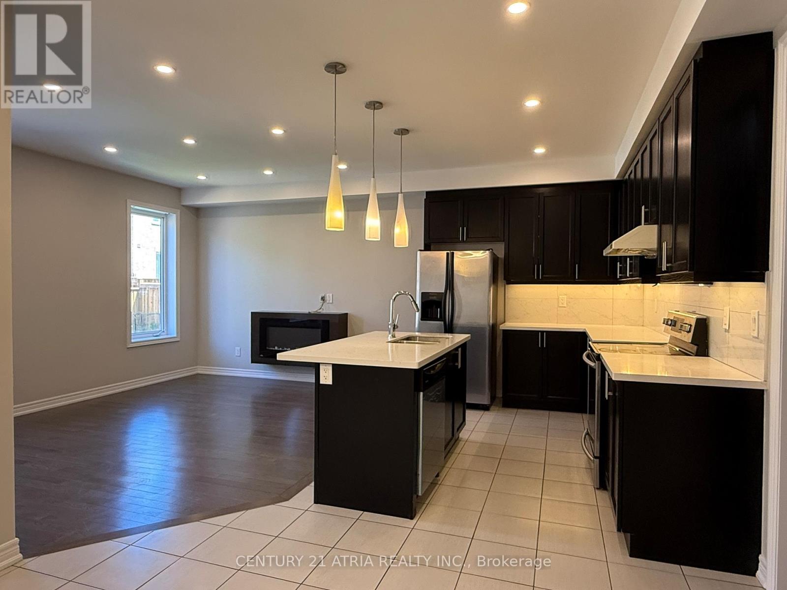 52 Luzon Avenue, Markham, Ontario  L6B 1N6 - Photo 9 - N13210098