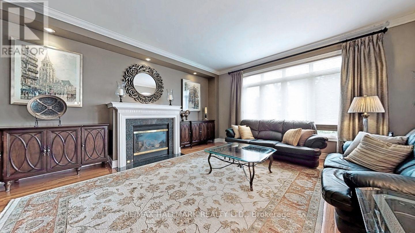 12 Sachet Drive, Richmond Hill, Ontario  L4E 4S1 - Photo 16 - N13210106