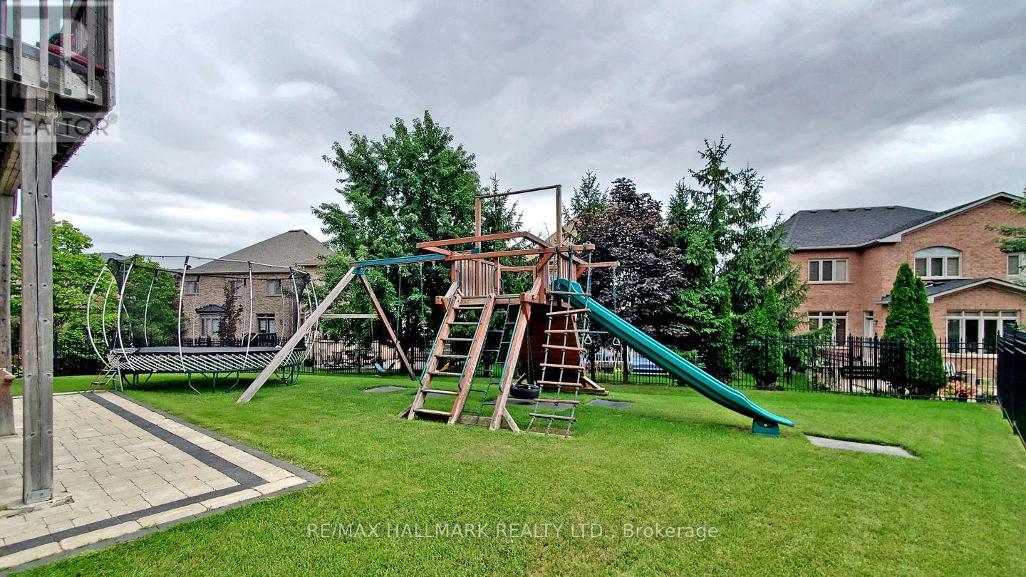 12 Sachet Drive, Richmond Hill, Ontario  L4E 4S1 - Photo 48 - N13210106