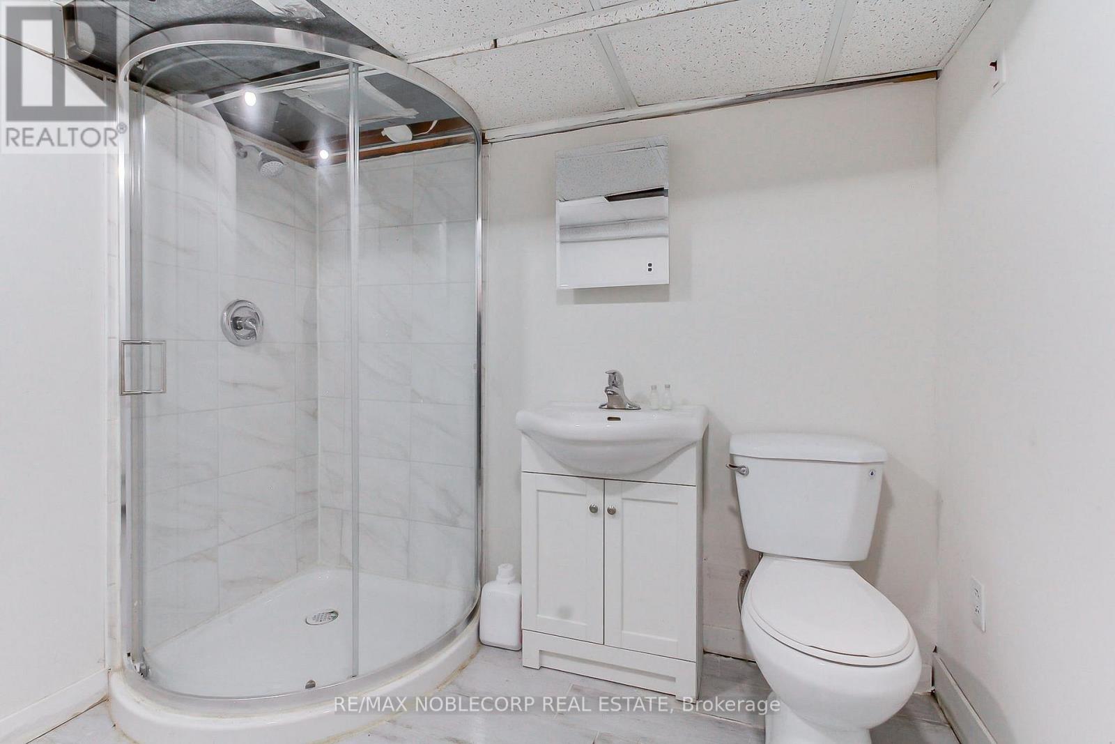 17 Larkdale Crescent, Essa, Ontario  L0M 1B0 - Photo 36 - N13210120