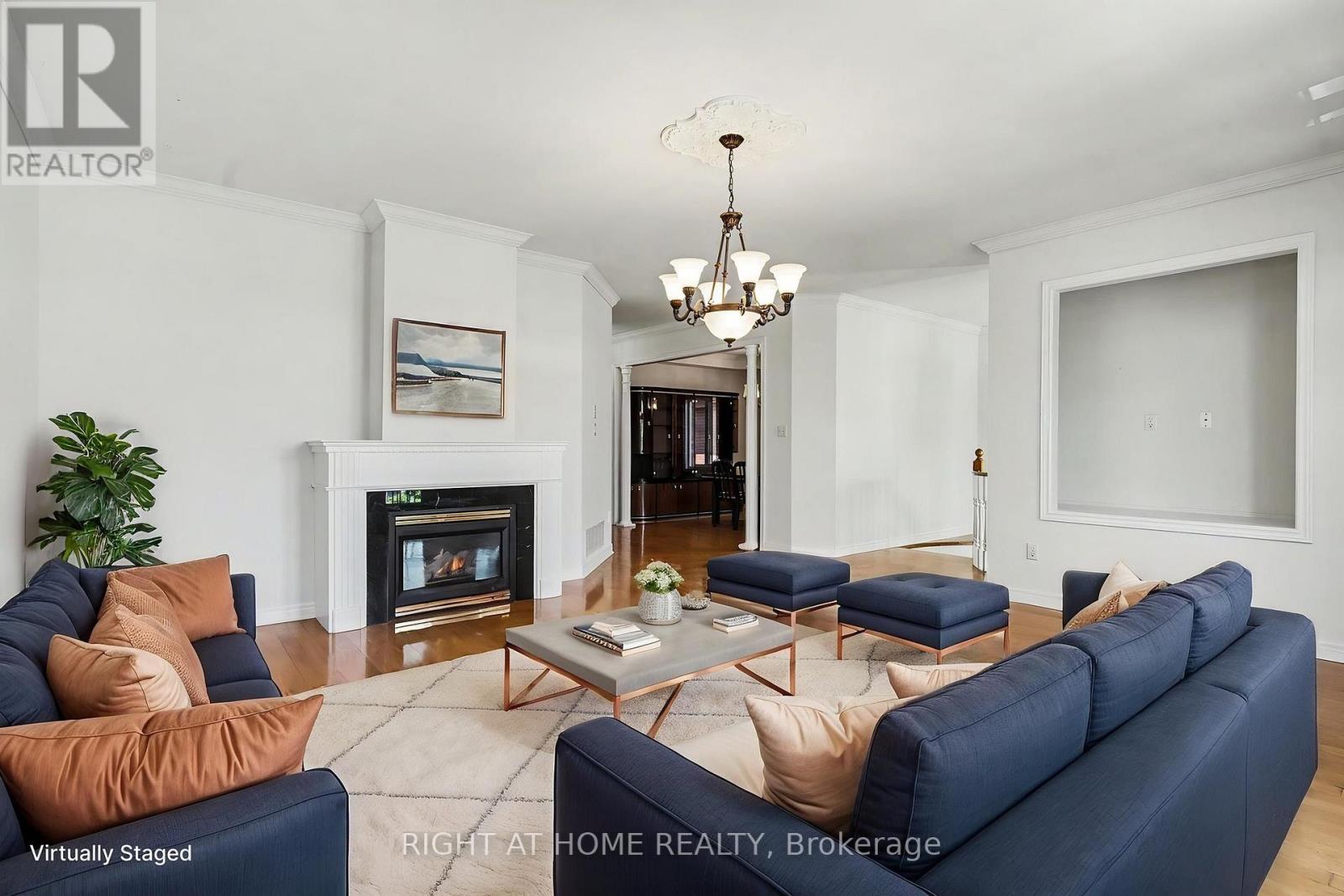 251 Sonoma Boulevard, Vaughan, Ontario  L4H 1R5 - Photo 4 - N13210236