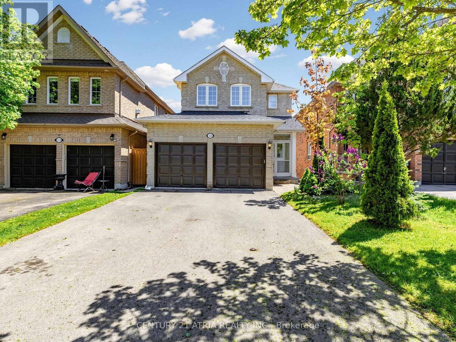 122 Fadine Road, Newmarket, Ontario  L3X 2P2 - Photo 4 - N13210238