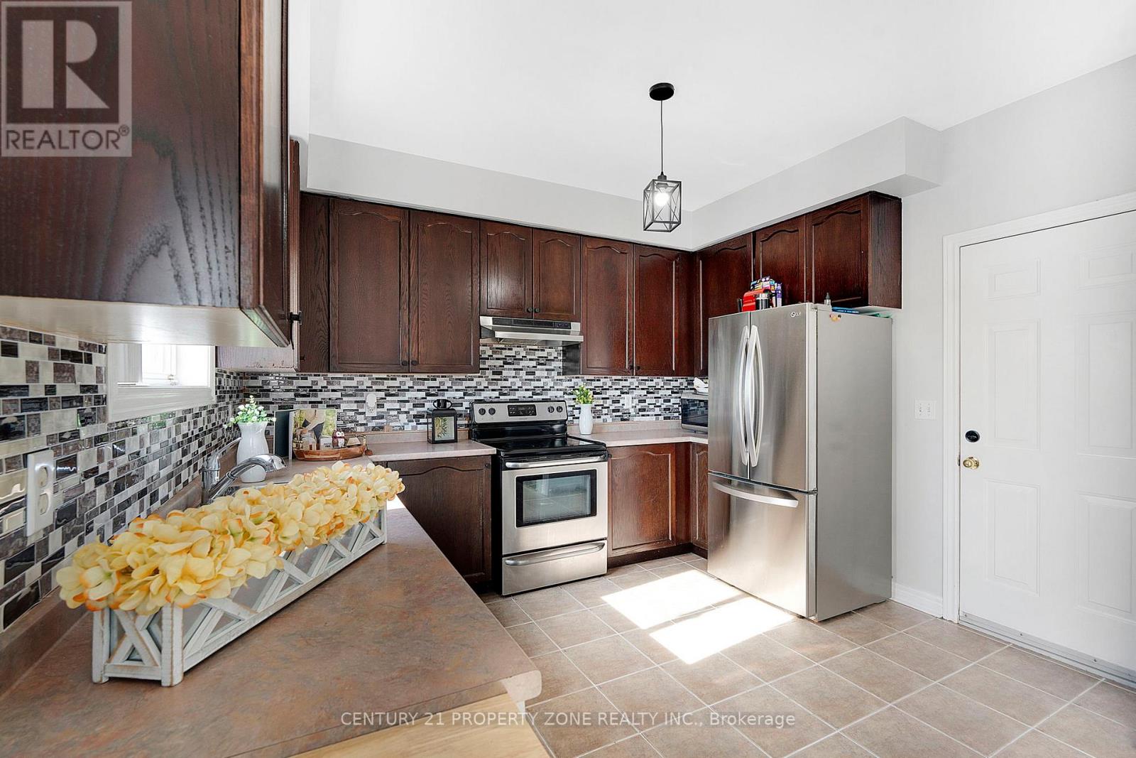 24 Signet Way, Vaughan, Ontario  L4H 2E3 - Photo 15 - N13210244