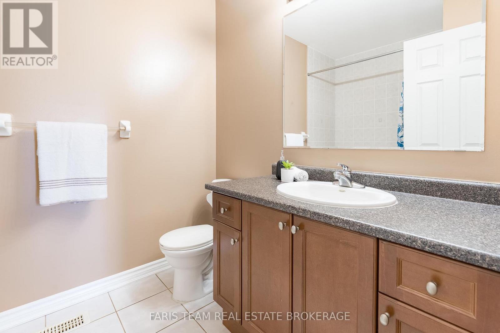 164 John W Taylor Avenue, New Tecumseth, Ontario  L9R 0E6 - Photo 25 - N13210284