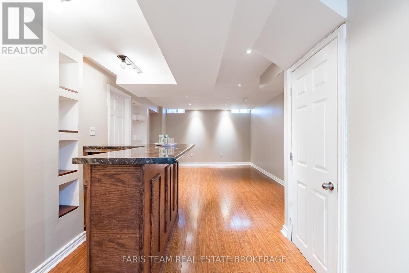 164 John W Taylor Avenue, New Tecumseth, Ontario  L9R 0E6 - Photo 26 - N13210284