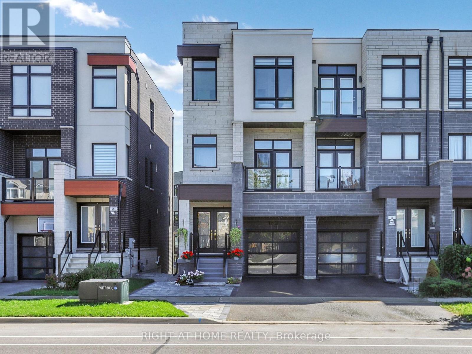 163 Lebovic Campus Drive, Vaughan, Ontario  L6A 5A1 - Photo 1 - N13210366