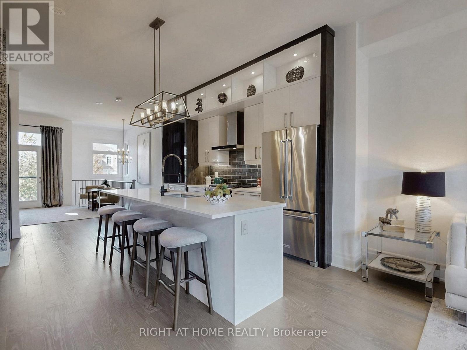 163 Lebovic Campus Drive, Vaughan, Ontario  L6A 5A1 - Photo 7 - N13210366