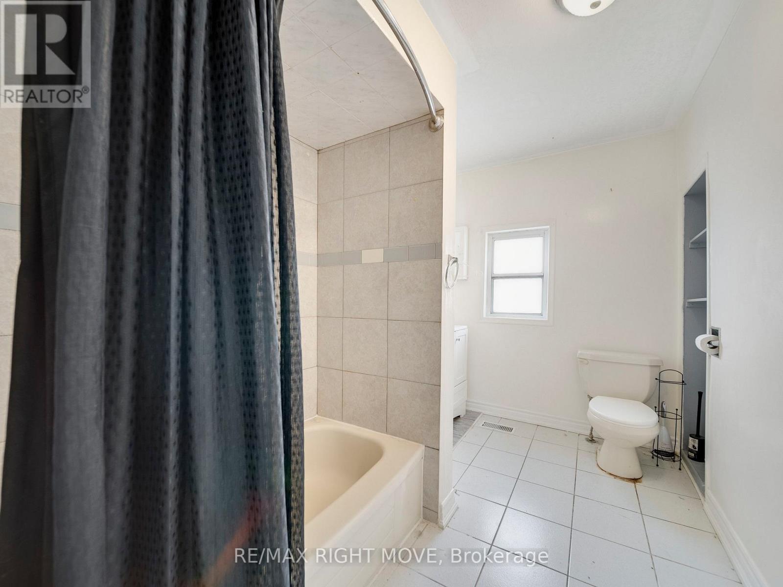 33 Albert Street S, Orillia, Ontario  L3V 5K6 - Photo 10 - S13210276