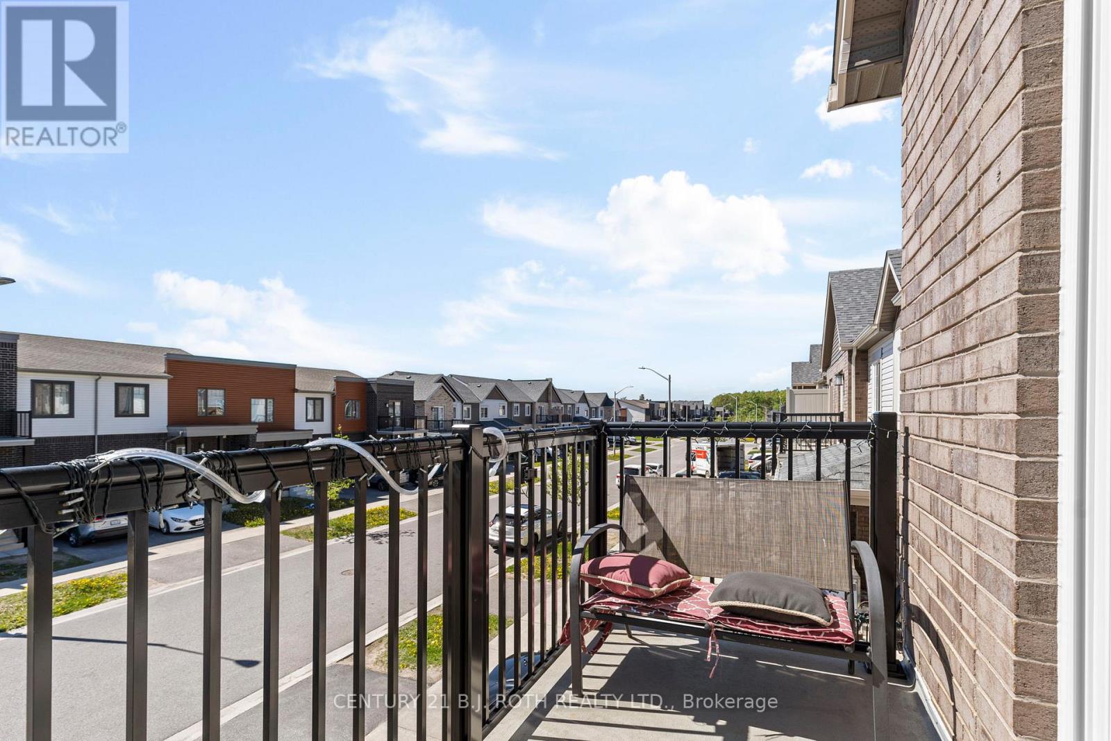 21 Brown Bear Street, Barrie, Ontario  L9J 0H7 - Photo 23 - S13210374