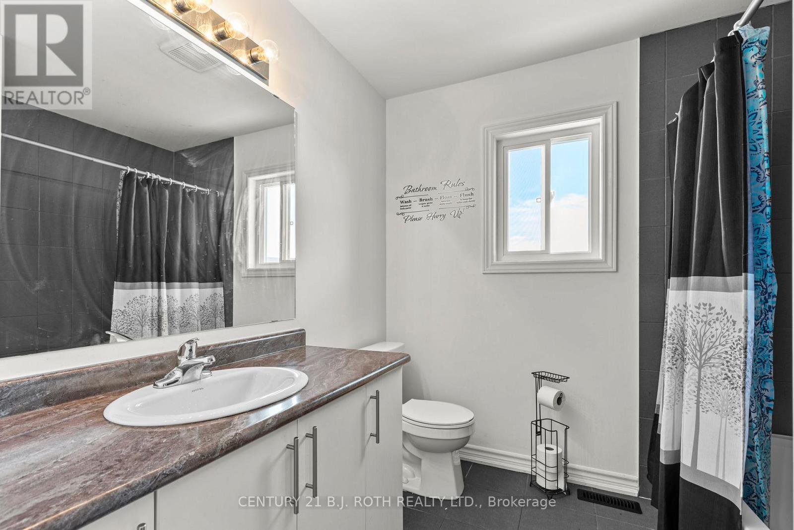 21 Brown Bear Street, Barrie, Ontario  L9J 0H7 - Photo 26 - S13210374