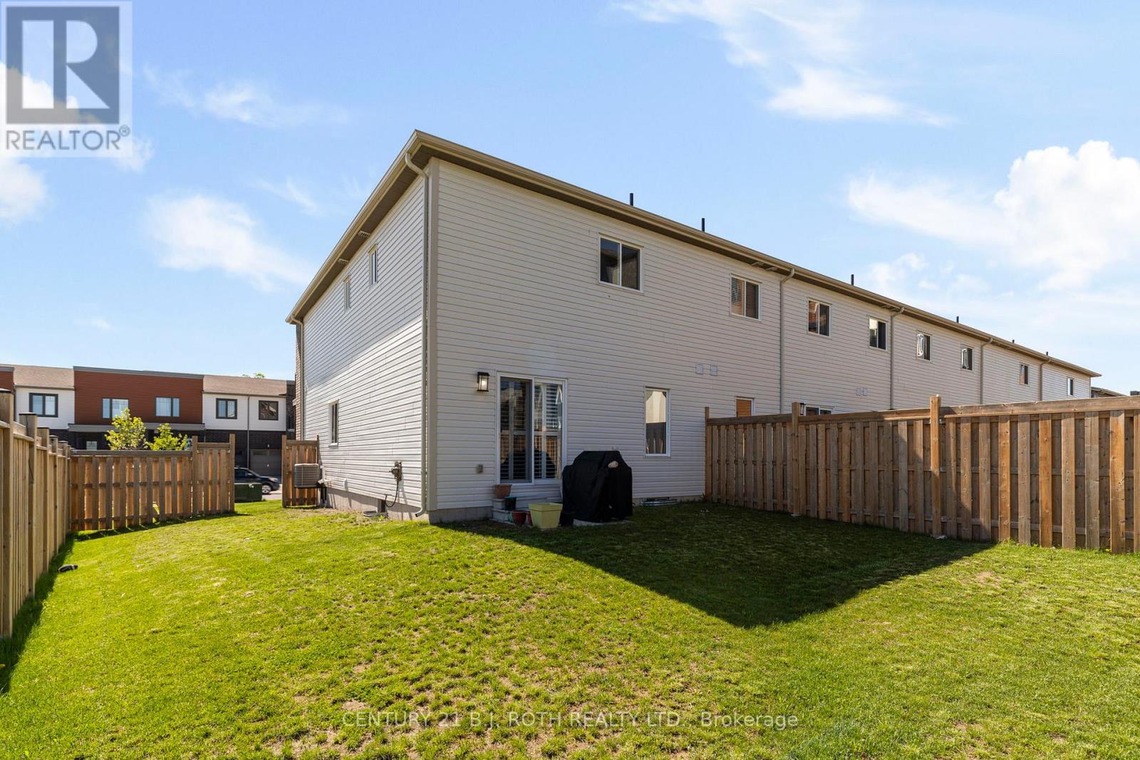 21 Brown Bear Street, Barrie, Ontario  L9J 0H7 - Photo 28 - S13210374