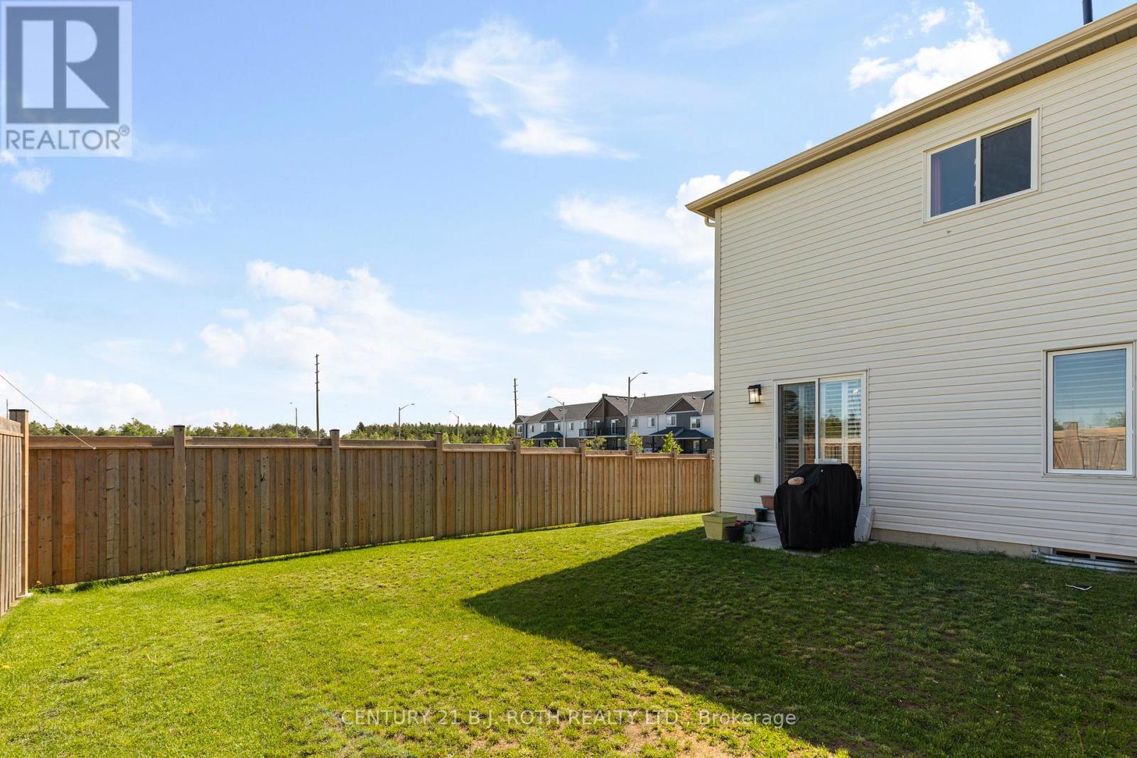 21 Brown Bear Street, Barrie, Ontario  L9J 0H7 - Photo 29 - S13210374