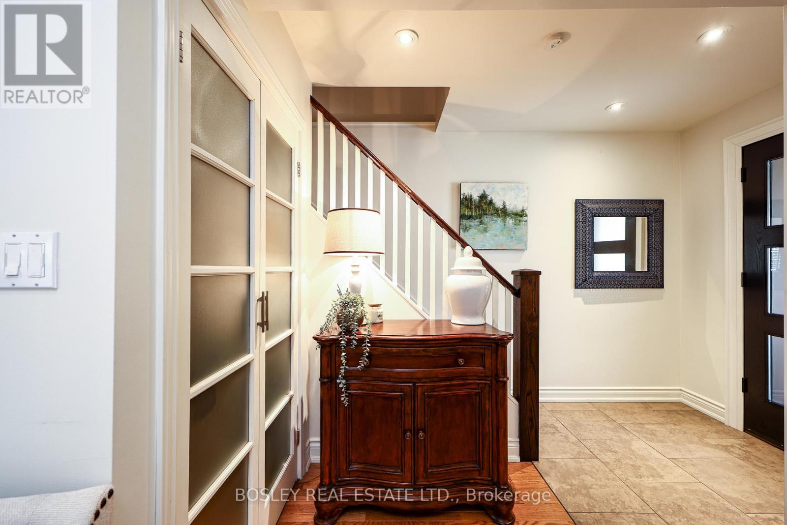 81 Courcelette Road, Toronto, Ontario  M1N 2T1 - Photo 4 - E13210206