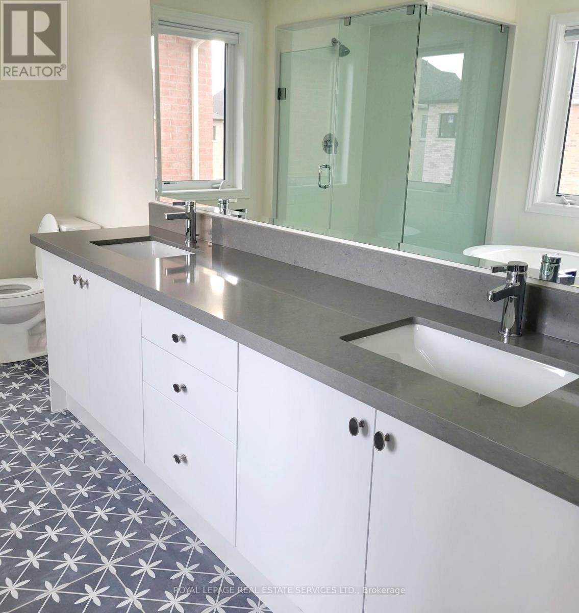 25 Garrett Styles Drive, Georgina, Ontario  L4P 2E7 - Photo 24 - N13210214