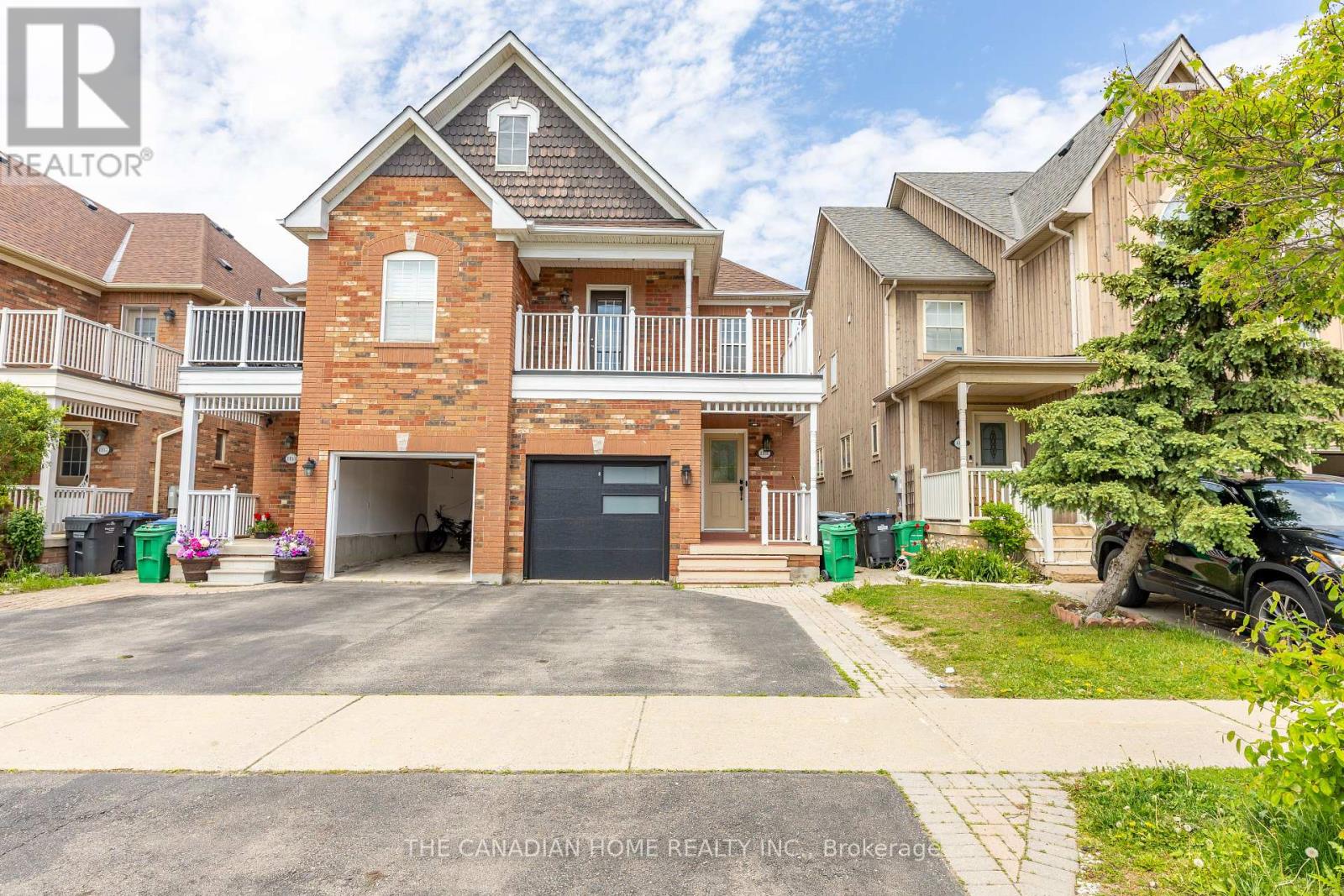 1151 Hickory Hollow Glen, Mississauga, Ontario  L5W 1J4 - Photo 2 - W13176964