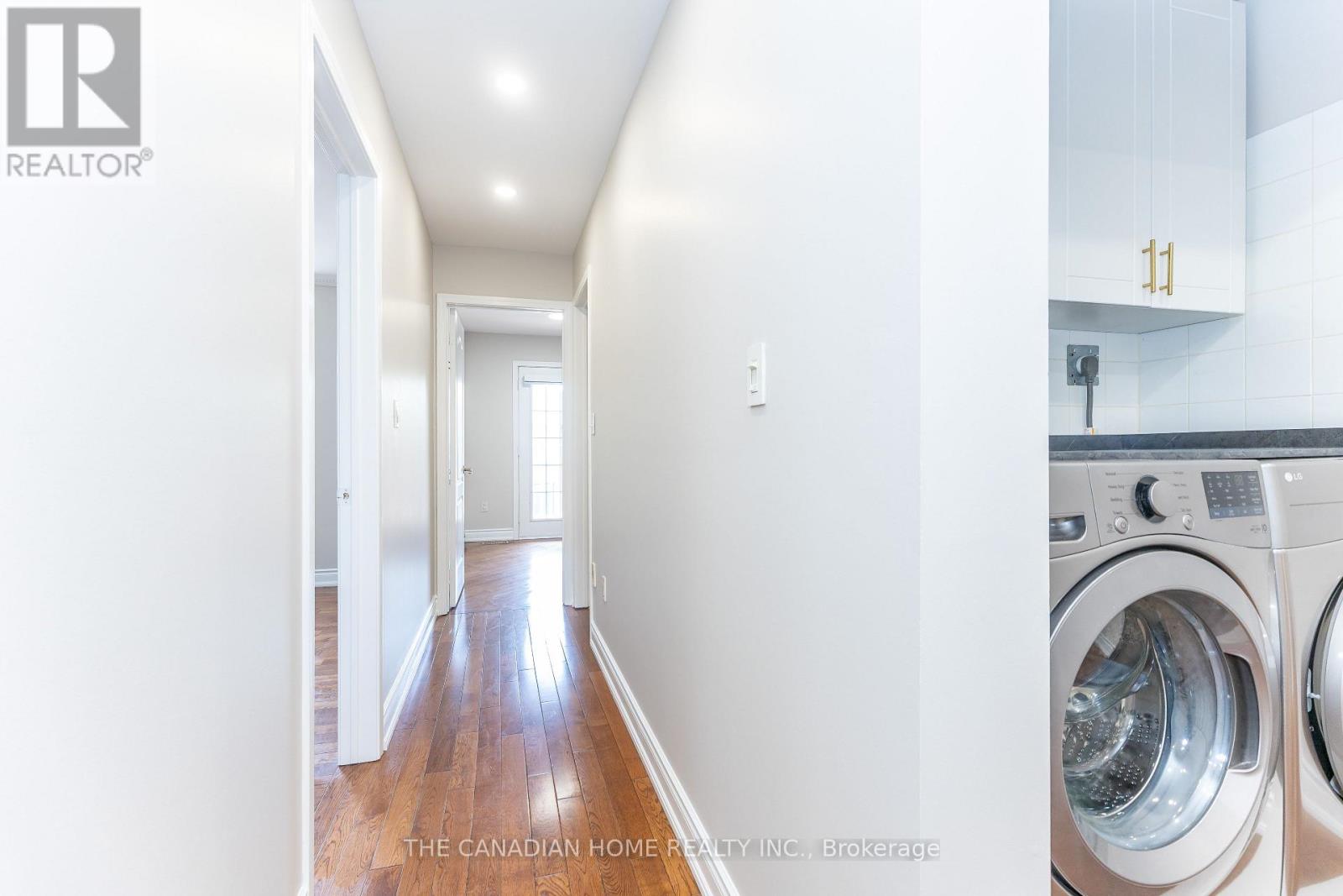 1151 Hickory Hollow Glen, Mississauga, Ontario  L5W 1J4 - Photo 33 - W13176964