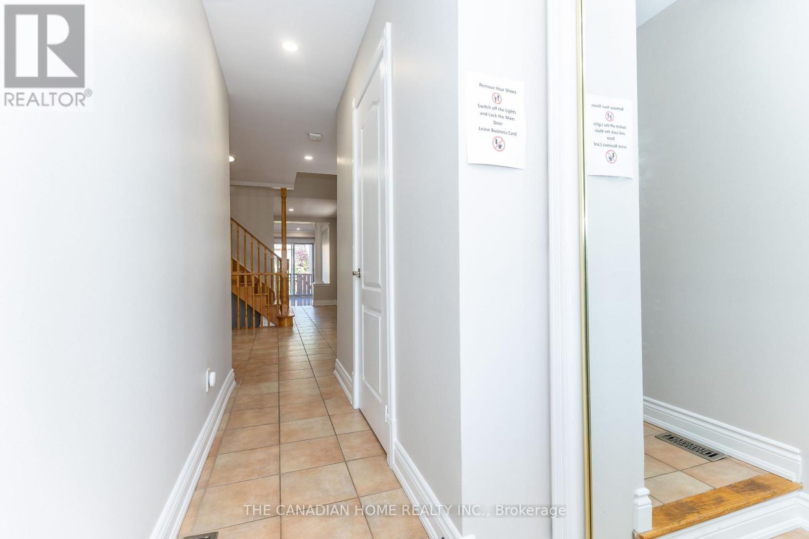 1151 Hickory Hollow Glen, Mississauga, Ontario  L5W 1J4 - Photo 5 - W13176964