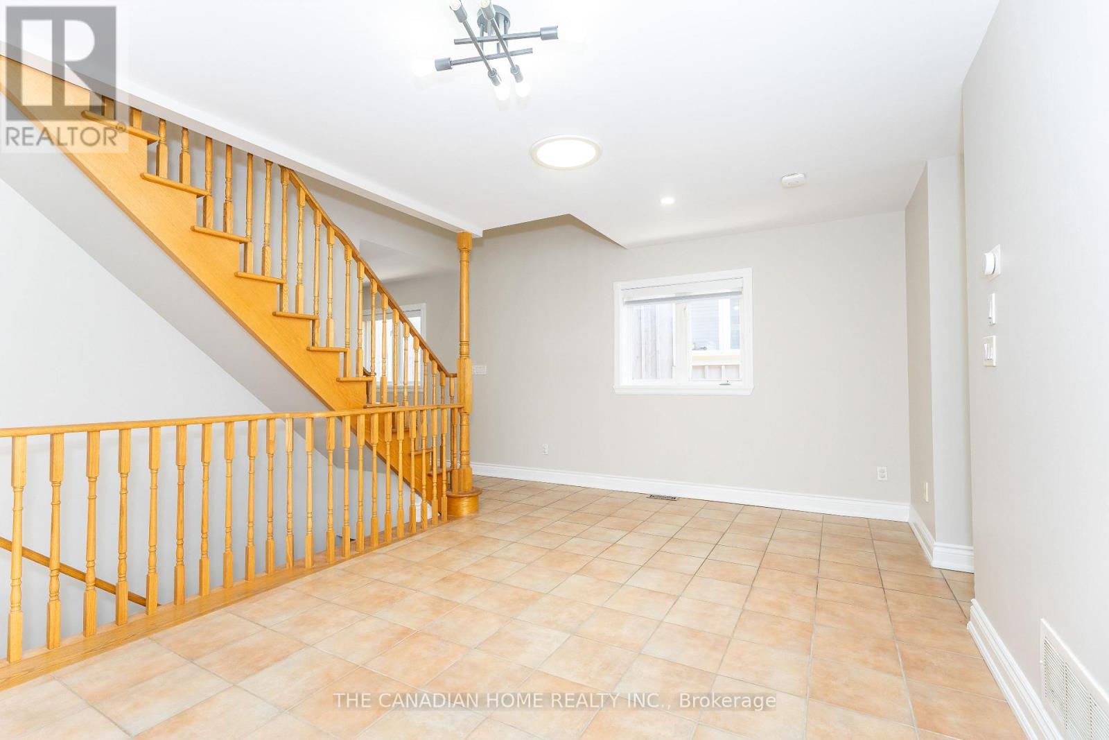 1151 Hickory Hollow Glen, Mississauga, Ontario  L5W 1J4 - Photo 7 - W13176964