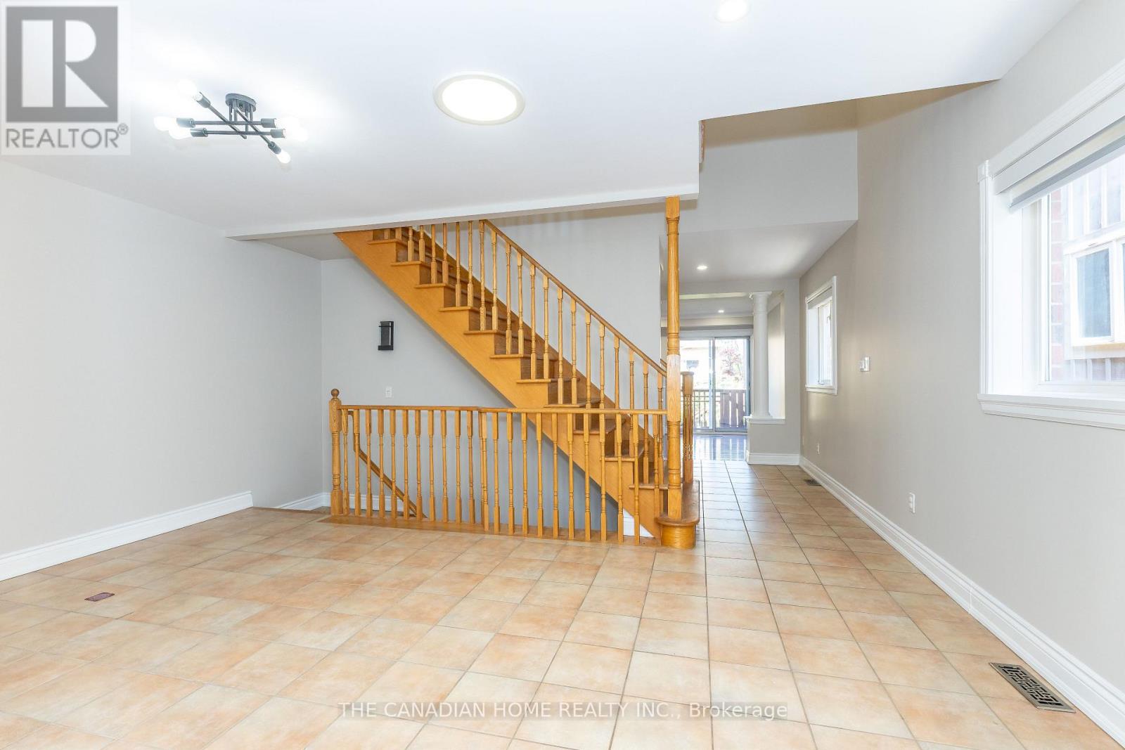 1151 Hickory Hollow Glen, Mississauga, Ontario  L5W 1J4 - Photo 6 - W13176964