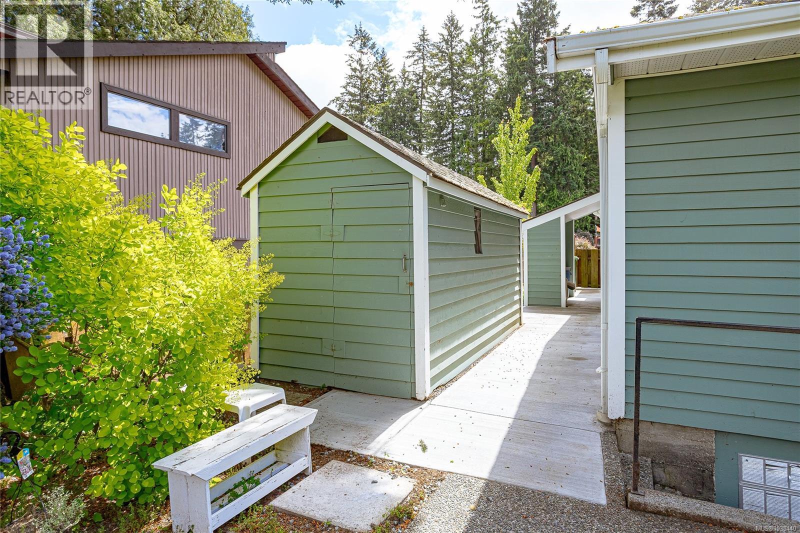 1830 Pastel Cres, Central Saanich, British Columbia  V8M 1N6 - Photo 34 - 1038440