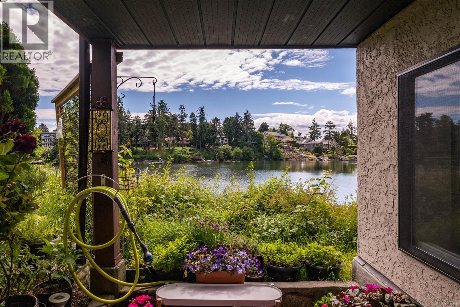 103 71 Gorge Rd W, Saanich, British Columbia  V9A 1L9 - Photo 18 - 1038419