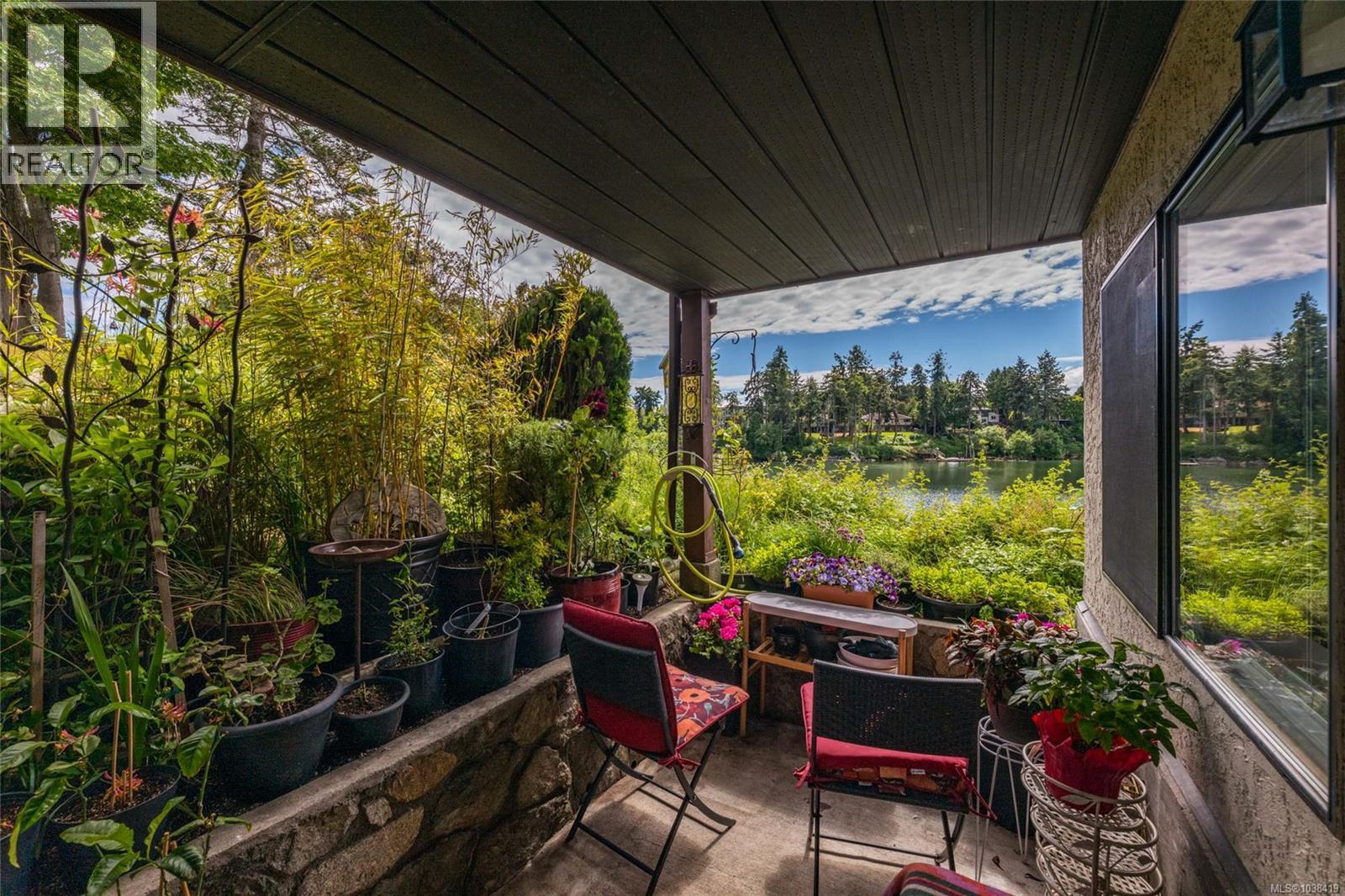 103 71 Gorge Rd W, Saanich, British Columbia  V9A 1L9 - Photo 20 - 1038419