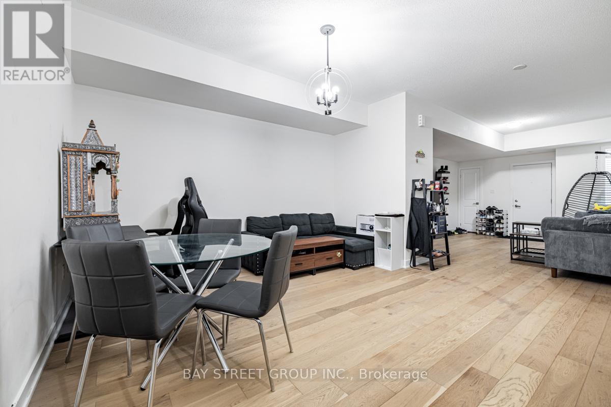 6 - 39 John Perkins Bull Drive W, Toronto, Ontario  M3K 0C3 - Photo 13 - W13210108