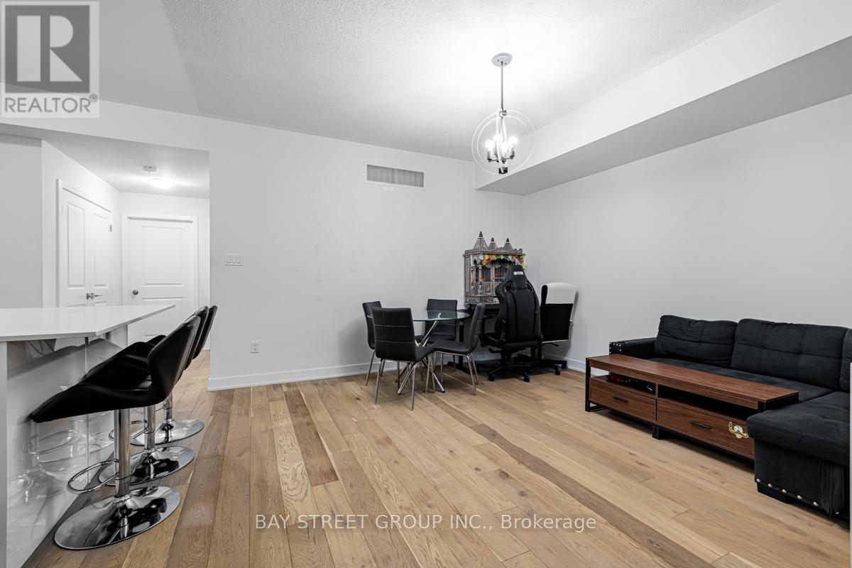 6 - 39 John Perkins Bull Drive W, Toronto, Ontario  M3K 0C3 - Photo 14 - W13210108