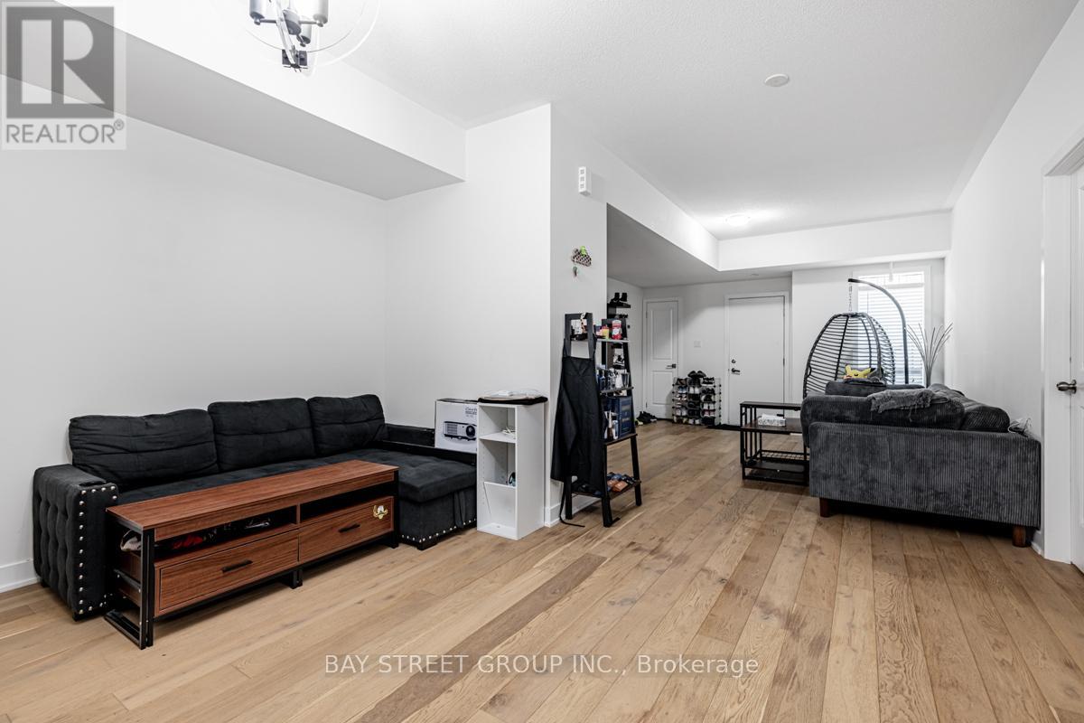 6 - 39 John Perkins Bull Drive W, Toronto, Ontario  M3K 0C3 - Photo 15 - W13210108