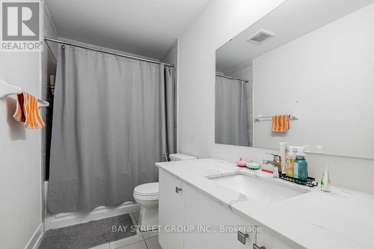 6 - 39 John Perkins Bull Drive W, Toronto, Ontario  M3K 0C3 - Photo 21 - W13210108