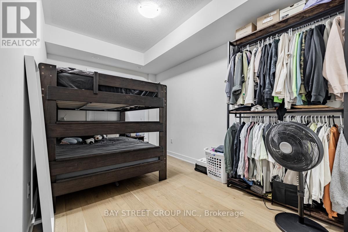 6 - 39 John Perkins Bull Drive W, Toronto, Ontario  M3K 0C3 - Photo 22 - W13210108