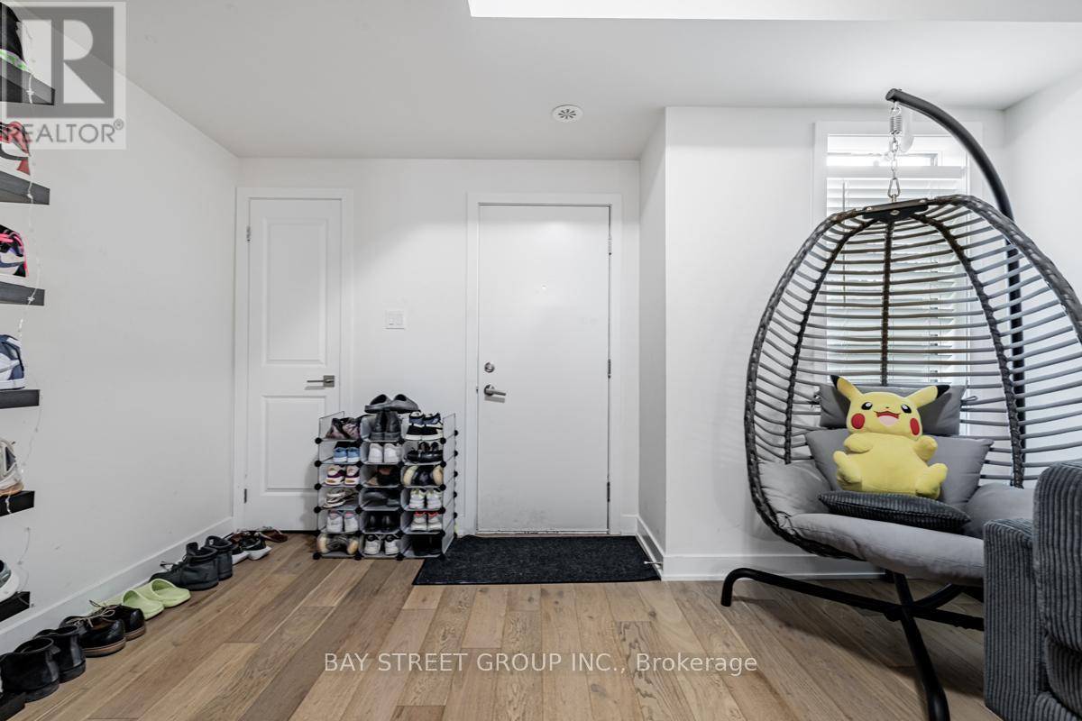 6 - 39 John Perkins Bull Drive W, Toronto, Ontario  M3K 0C3 - Photo 3 - W13210108