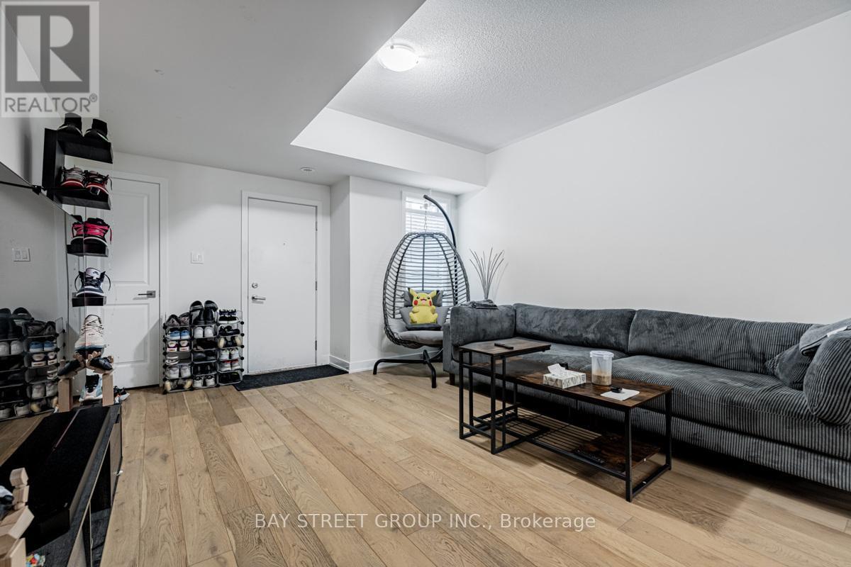 6 - 39 John Perkins Bull Drive W, Toronto, Ontario  M3K 0C3 - Photo 4 - W13210108