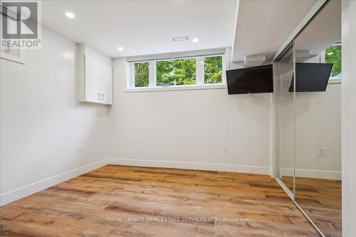 Lower - 155 Hope Street, Toronto, Ontario  M6E 1K4 - Photo 5 - W13210132