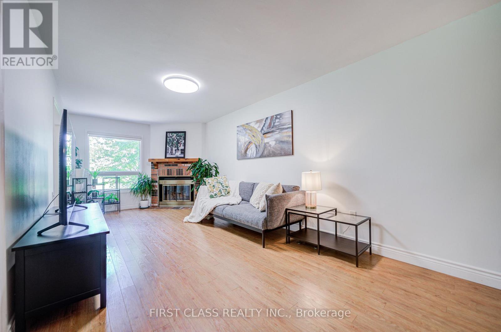 33 - 4605 Donegal Drive, Mississauga, Ontario  L5M 4X7 - Photo 4 - W13210144