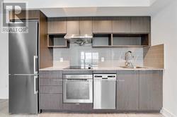 1006 - 7 Mabelle Avenue, Toronto, Ontario  M5T 0C9 - Photo 6 - W13210154