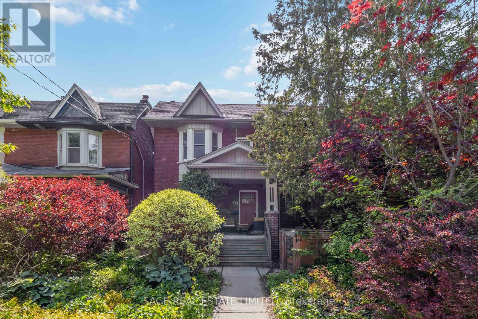 1 - 182 INDIAN GROVE, Toronto, Ontario