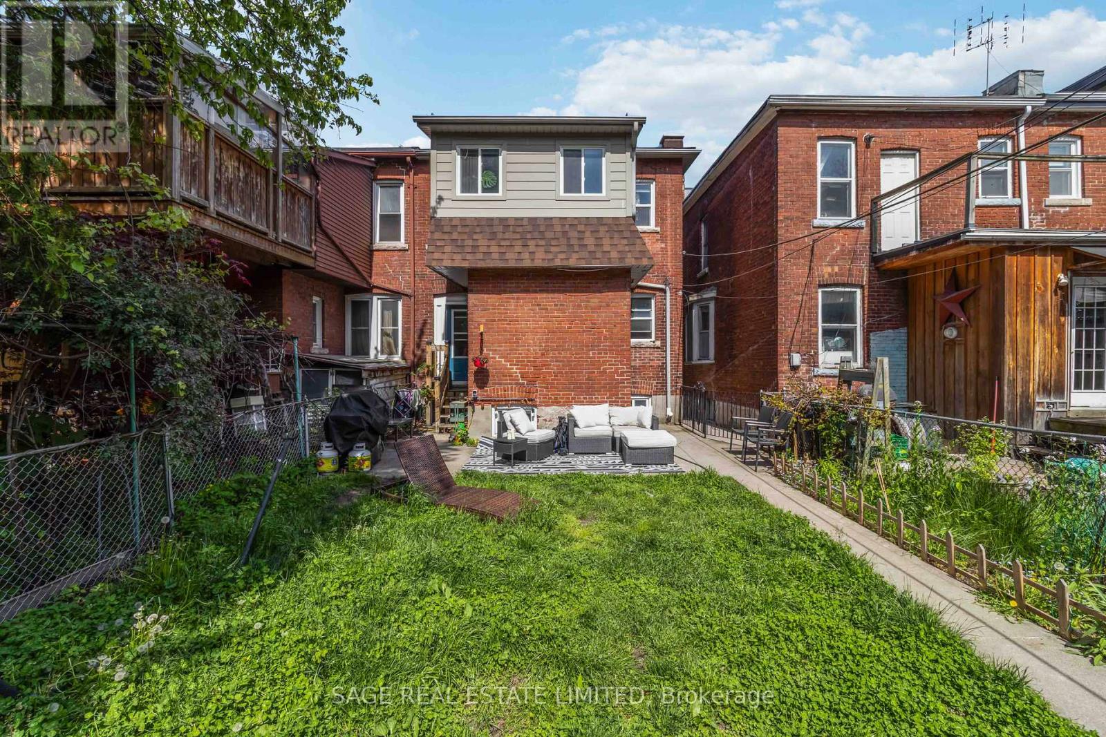 1 - 182 Indian Grove, Toronto, Ontario  M6P 2H2 - Photo 20 - W13210156