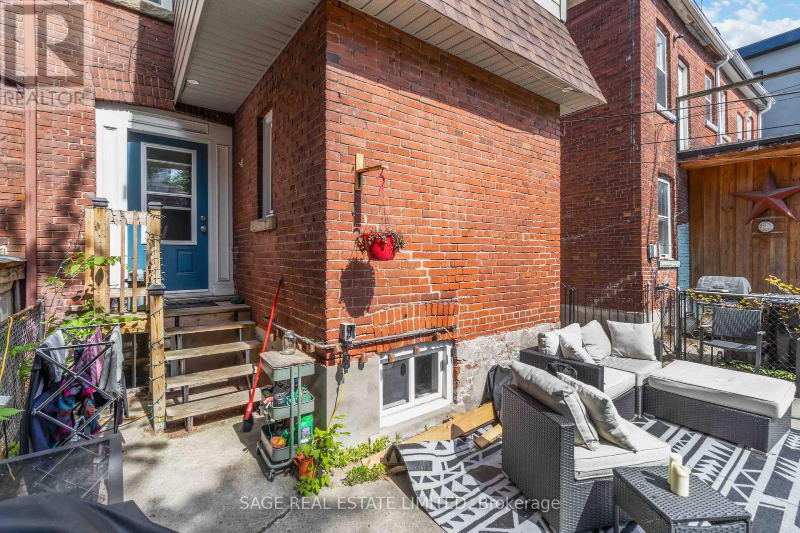 1 - 182 Indian Grove, Toronto, Ontario  M6P 2H2 - Photo 23 - W13210156
