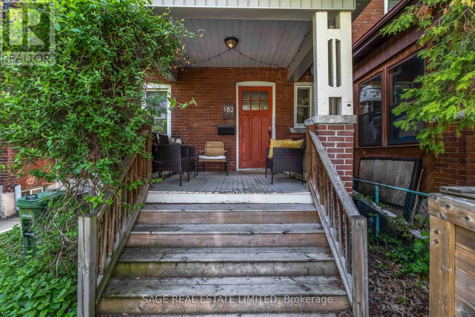 1 - 182 Indian Grove, Toronto, Ontario  M6P 2H2 - Photo 24 - W13210156