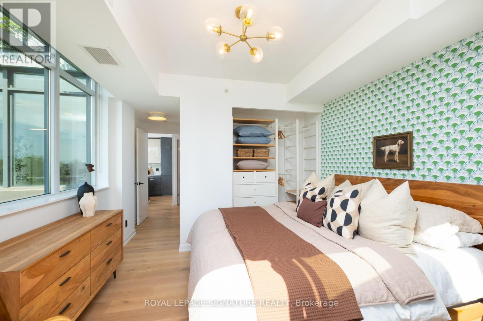610 - 36 Howard Park Avenue, Toronto, Ontario  M6R 0A5 - Photo 13 - W13210250