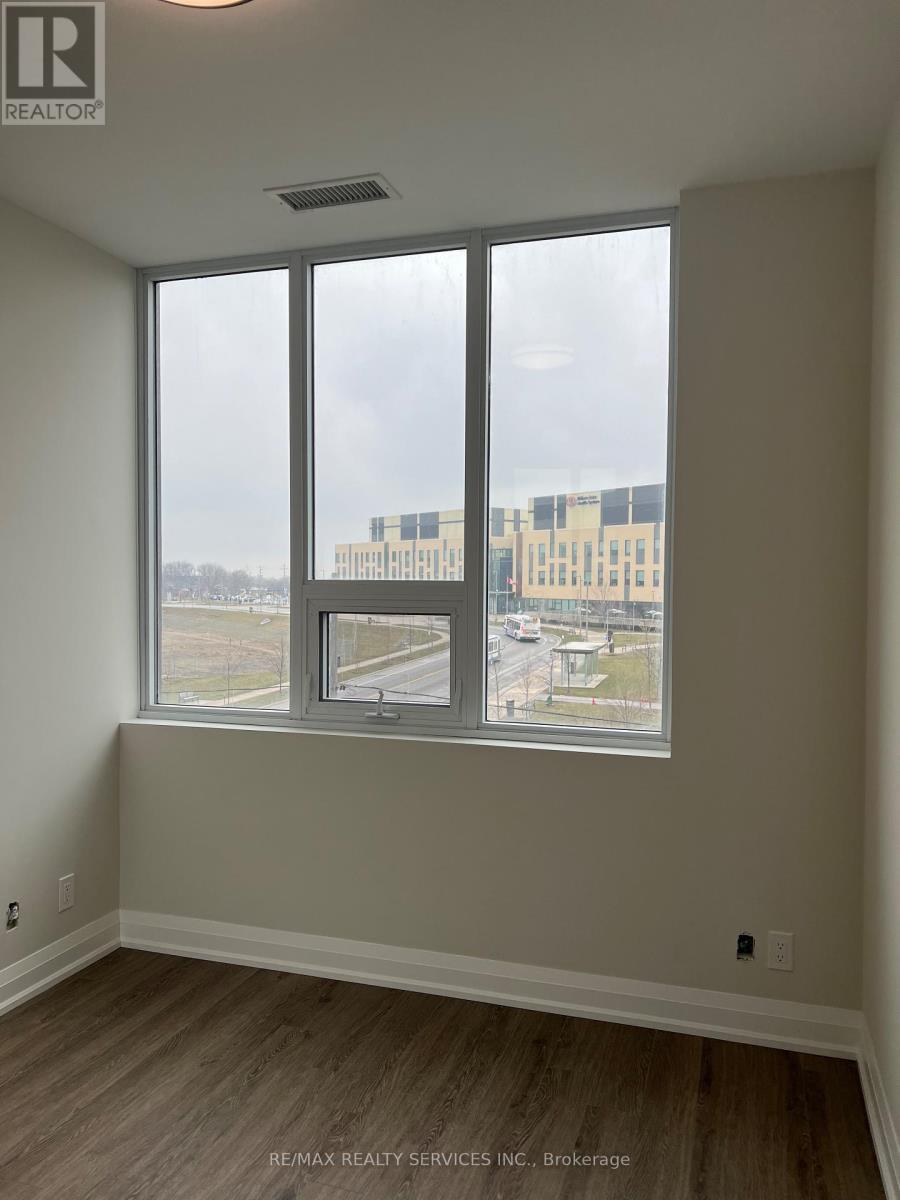 303 - 15 Lynch Street, Brampton, Ontario  L6W 0C7 - Photo 11 - W13210258