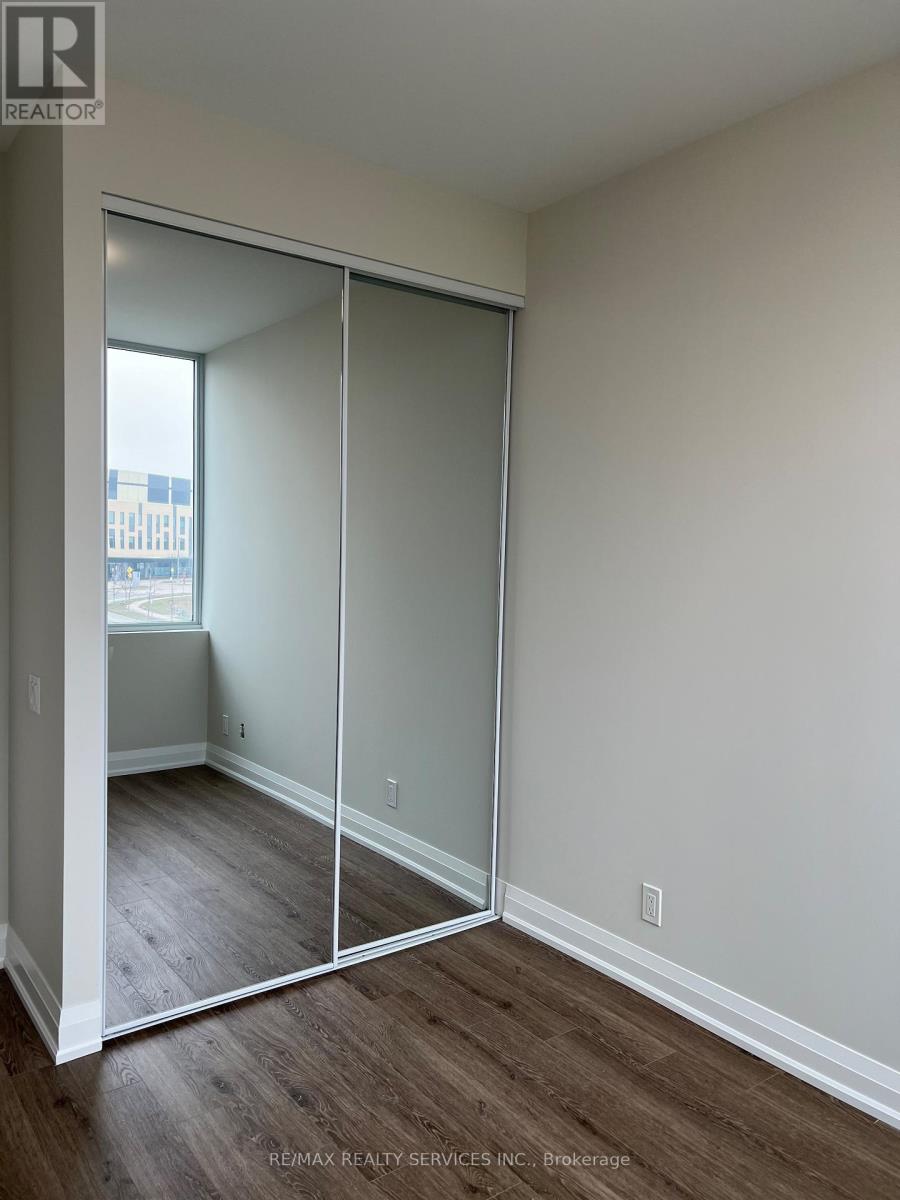 303 - 15 Lynch Street, Brampton, Ontario  L6W 0C7 - Photo 13 - W13210258