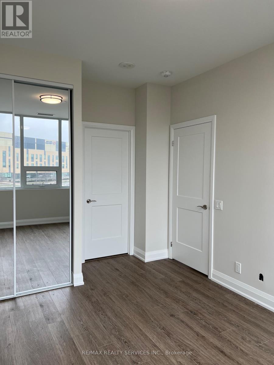 303 - 15 Lynch Street, Brampton, Ontario  L6W 0C7 - Photo 17 - W13210258