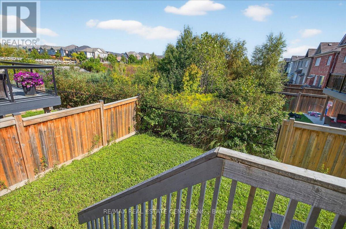 249 Hinton Terrace, Milton, Ontario  L9T 7K6 - Photo 18 - W13210272