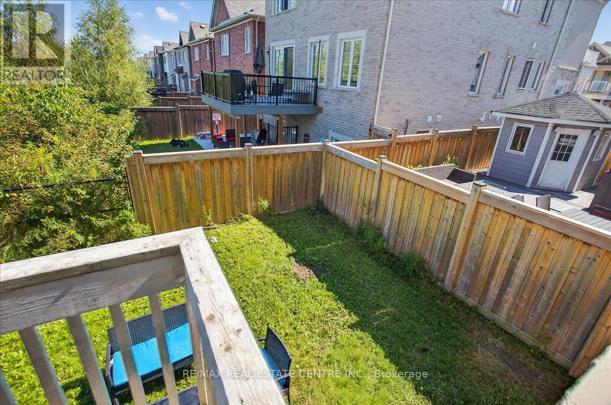 249 Hinton Terrace, Milton, Ontario  L9T 7K6 - Photo 19 - W13210272