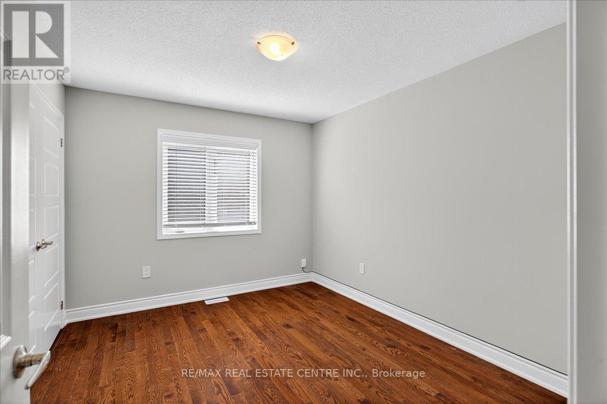 249 Hinton Terrace, Milton, Ontario  L9T 7K6 - Photo 27 - W13210272