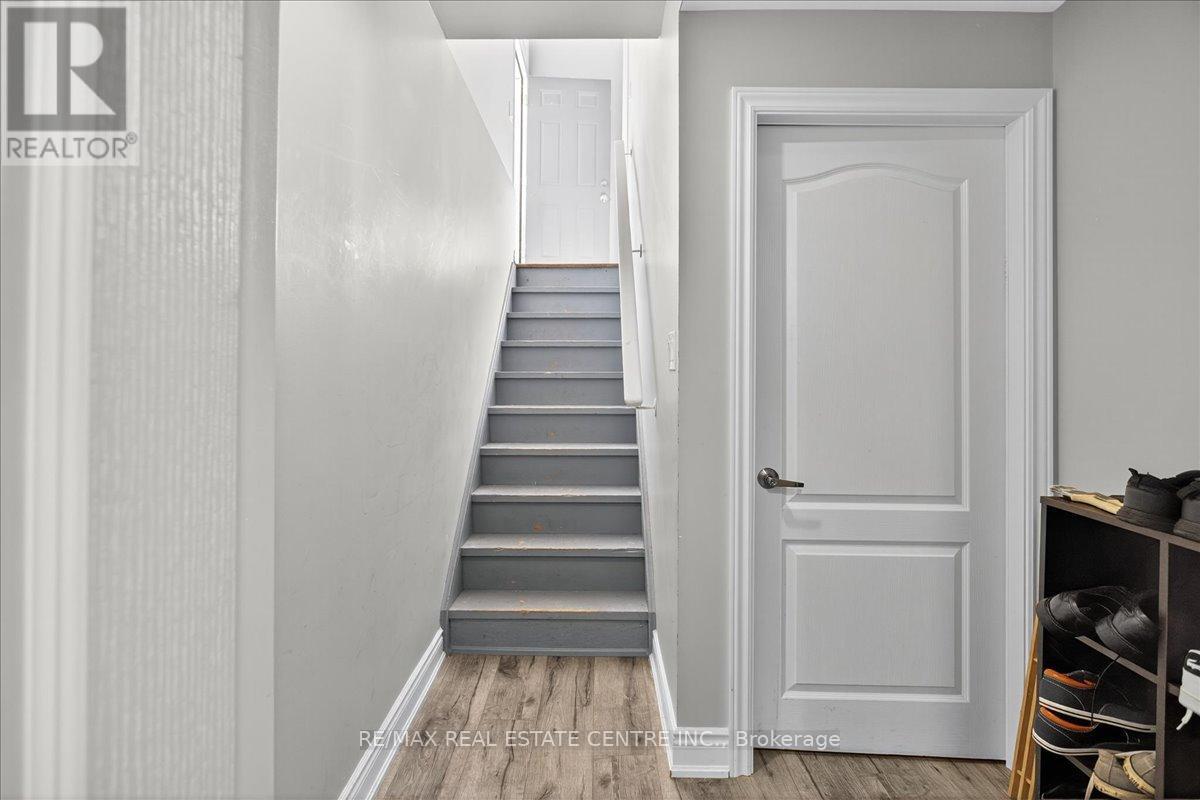 249 Hinton Terrace, Milton, Ontario  L9T 7K6 - Photo 39 - W13210272